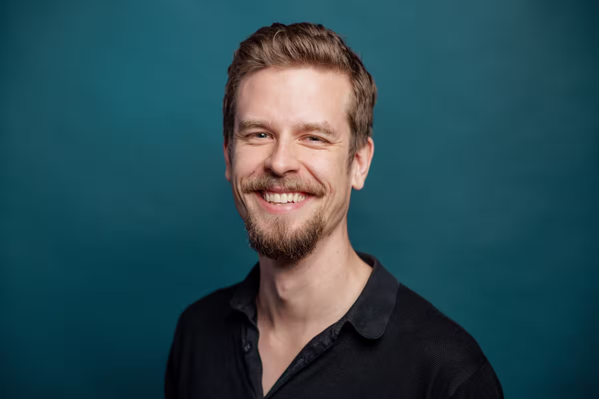 Kasper Viita, Koodaava toimittaja